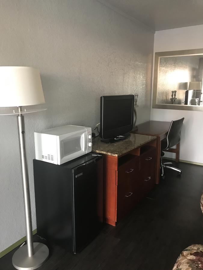 West Main Motel Buckley Bagian luar foto